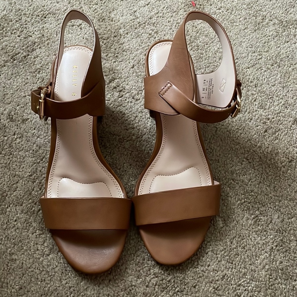Kelly and Katie sandals, side buckle, cognac 8.5